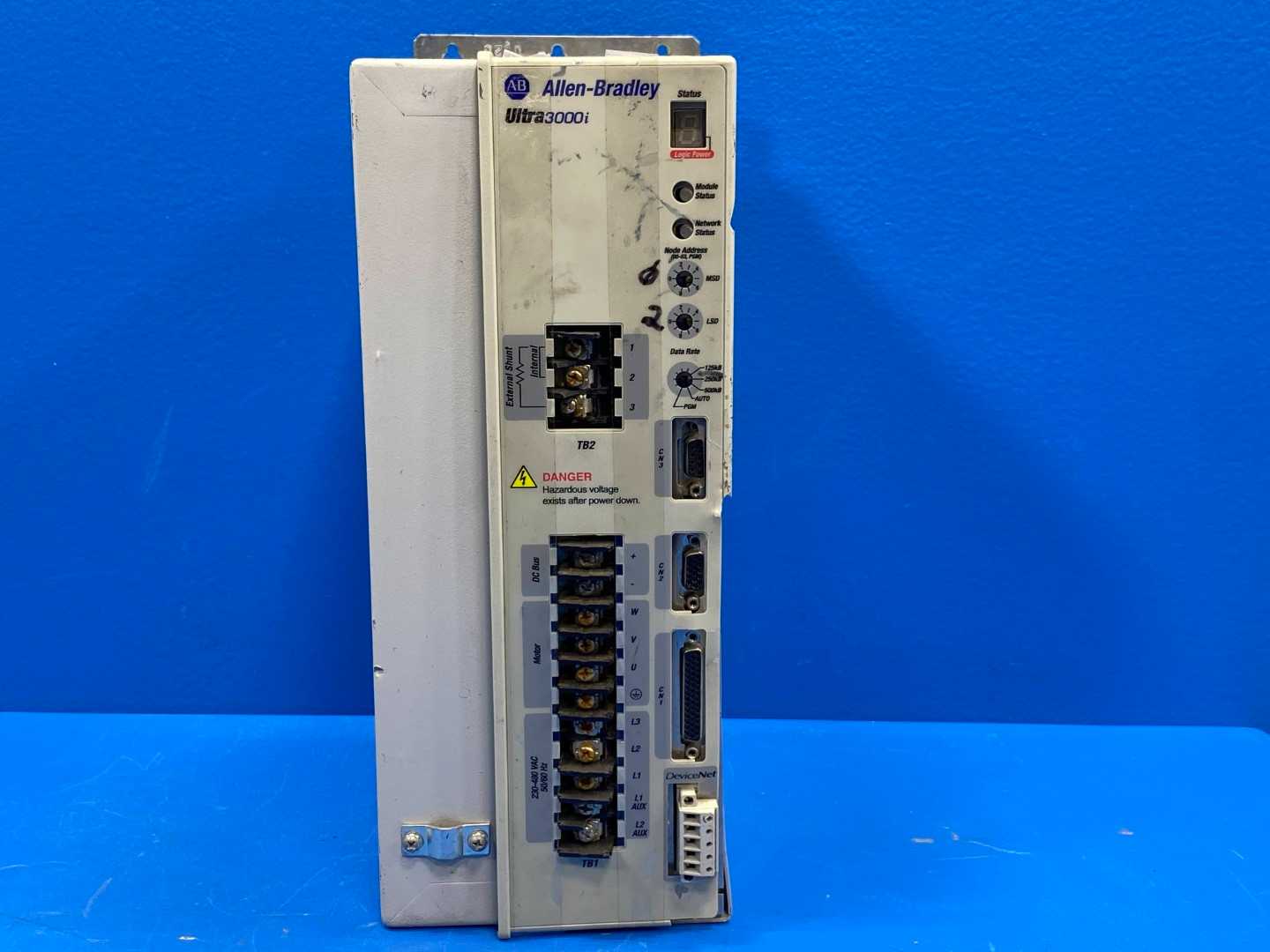Allen-Bradley 2098-DSD-HV030X-Dn Ultra 3000i Servo Drive 230/460V AC