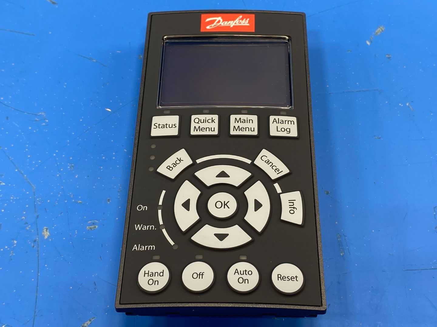 Danfoss LCP 102 130B1107 VLT Control Panel 5V 120mA Type 4X / IP66 SW. Ver.20