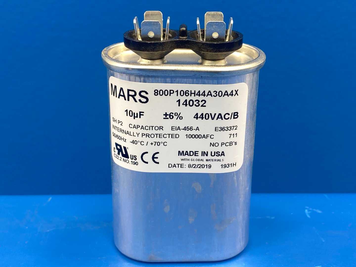 Mars 14032 Motor Run Capacitor , 10MFD, Oval, 440/370VAC Dual Voltage Rated