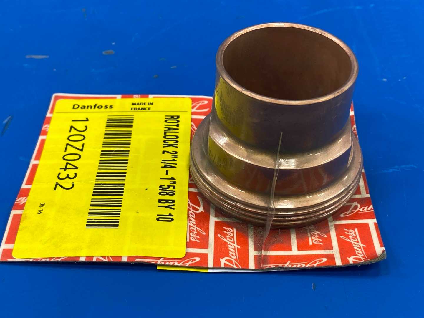 Danfoss 120Z0432 Rotalock Adapter 2-1/4"- 1-5/8" By 10