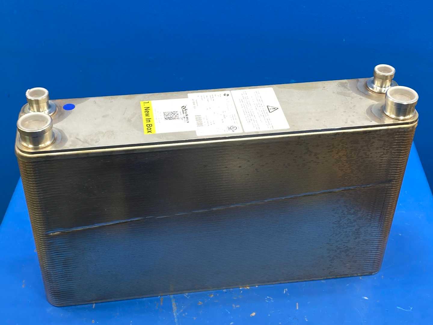 Onda S.p.A. S82 H-128 Brazed Plate Heat Exchanger 2.03/2.06gal (Approximately 6.9 tons) 653 PSI All Refrigerants Except Ammonia