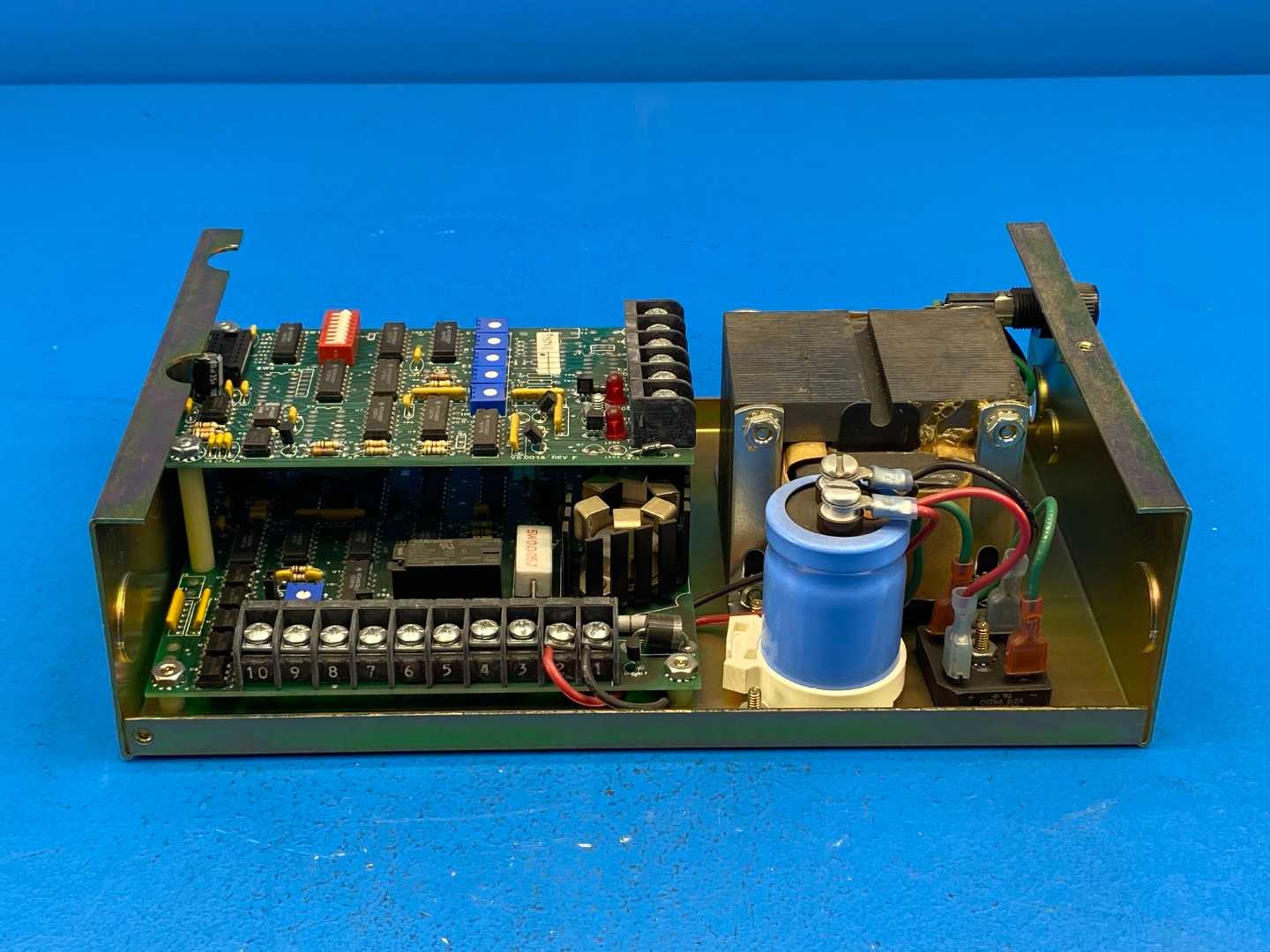 Industrial Devices Corporation D2301 Linear Motion Control, D2000 Series