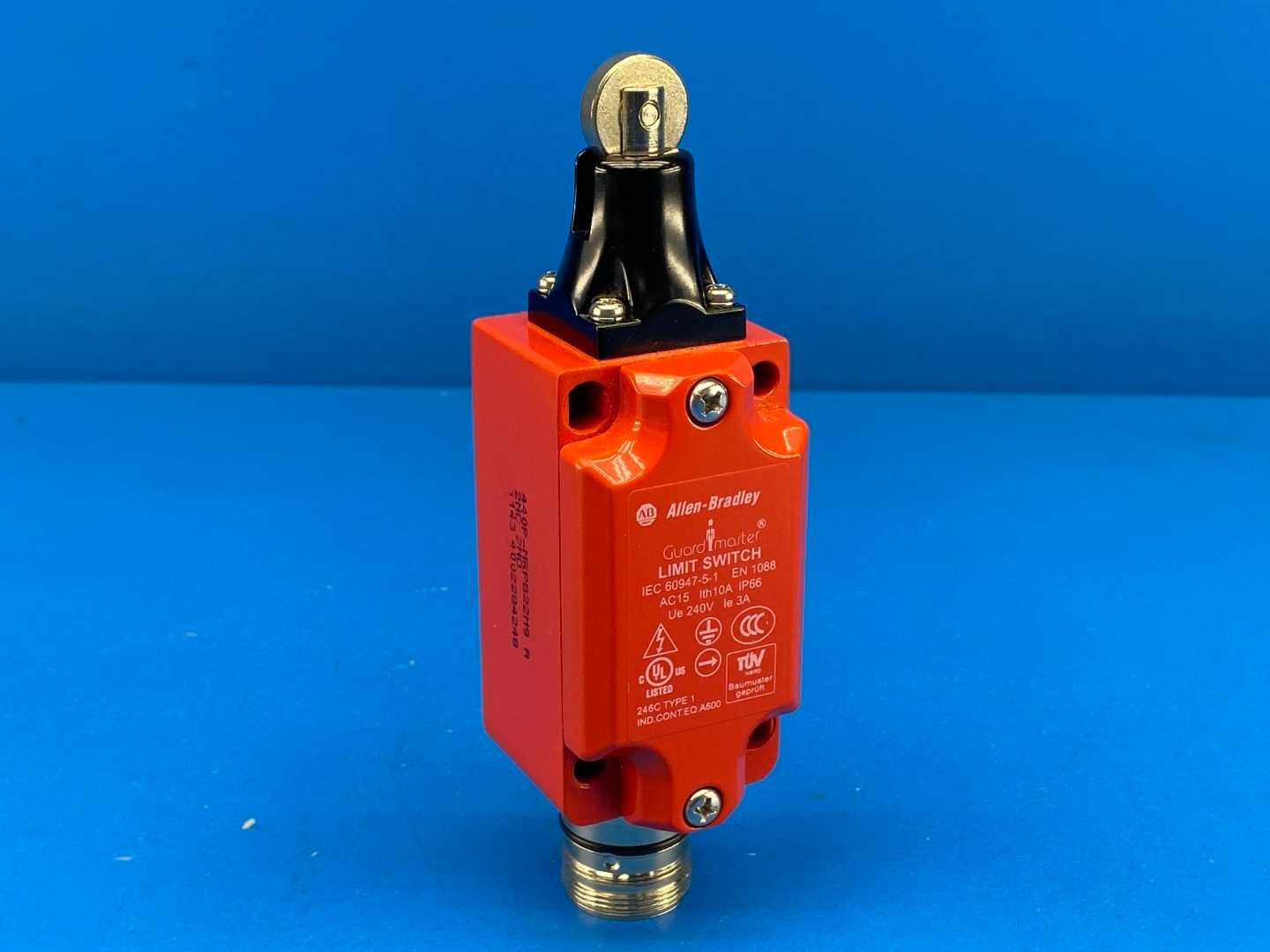 Allen-Bradley 440P-MRPB22M9 440P-MRPB22MP Guard Master Limit Switch 240V