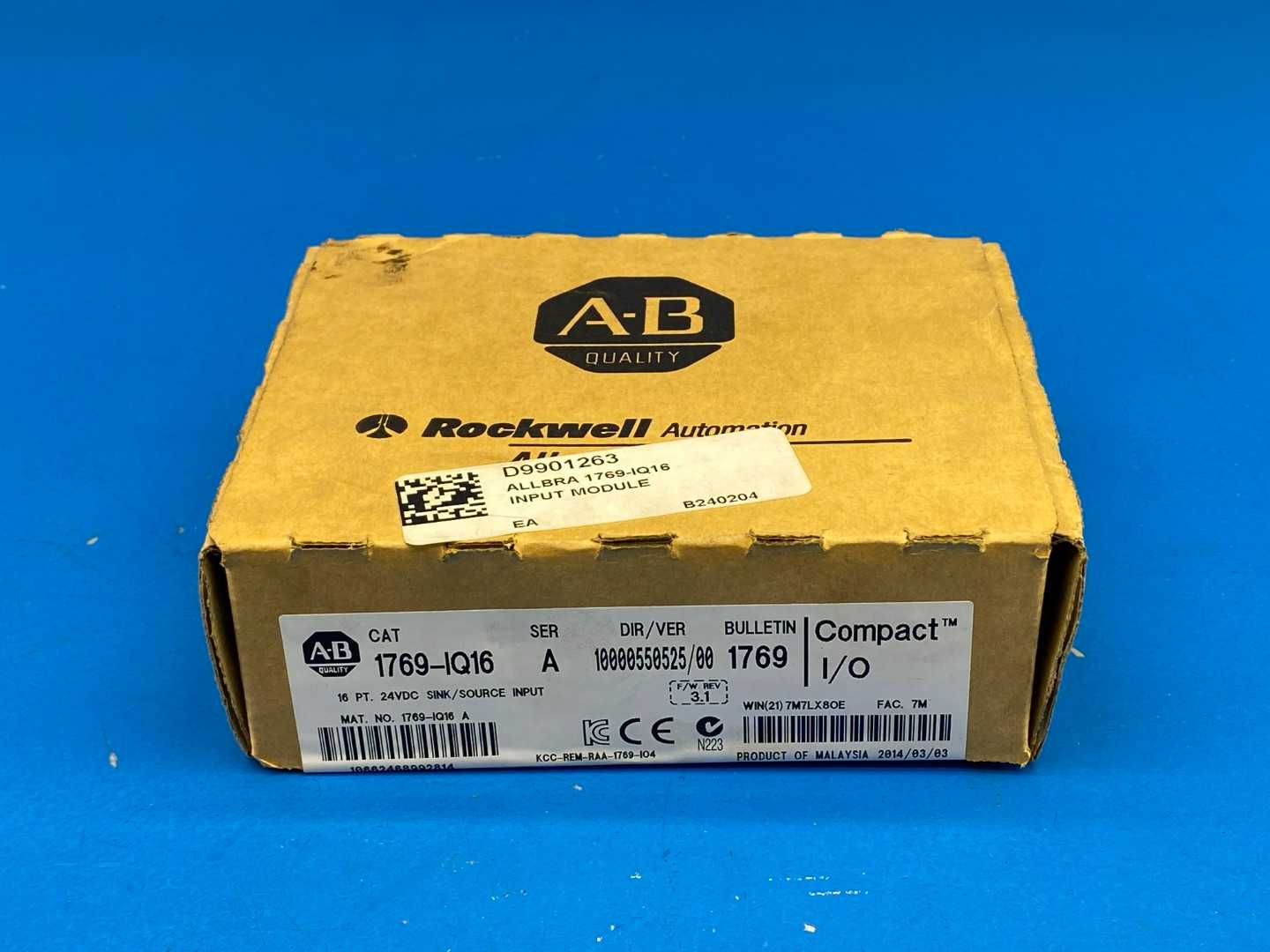 Allen-Bradley 1769-IQ16 SER A CompactLogix PLC 16 PT 24VDC Sink/Source Input Module DIR/VER 10000550525/00