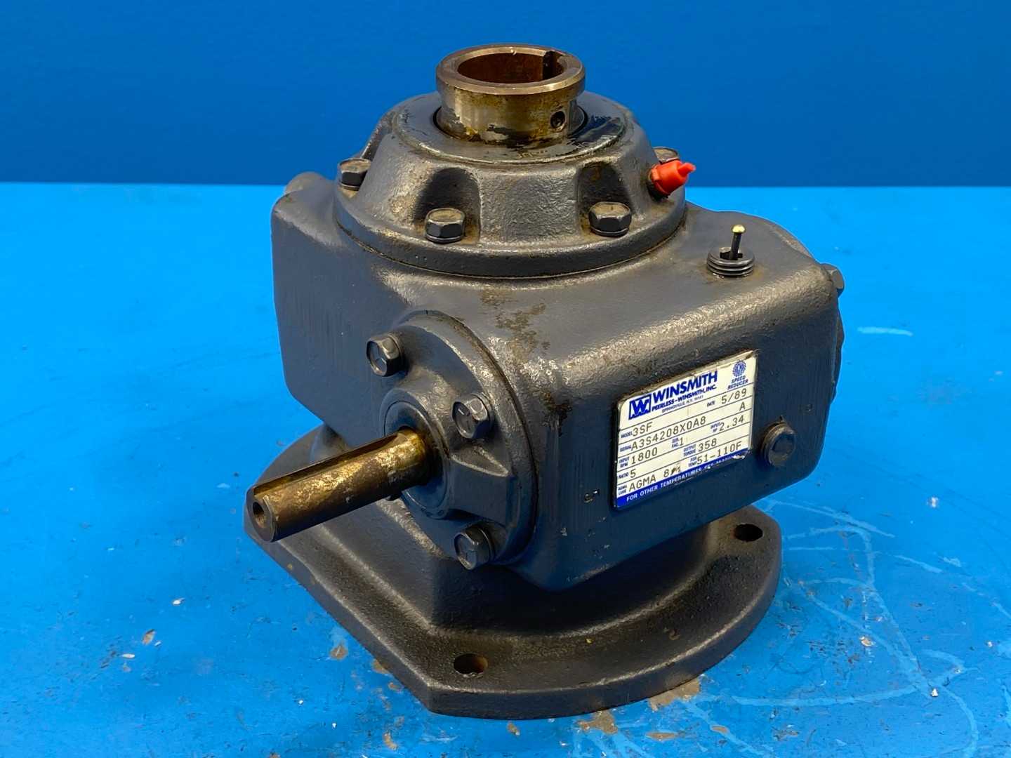Winsmith 3SF Speed Reducer, 1822 Input RPM / AGMA 8 / 51-110F / Ratio 5:1, 2.34 Input HP