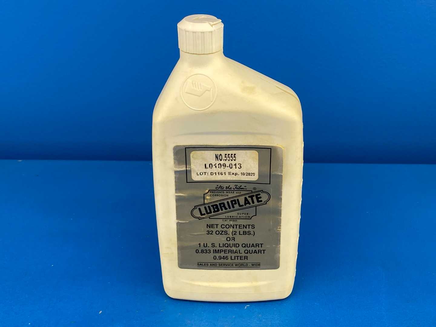 Lubriplate L019-013 No. 5555 L0109-013 Anhydrous Calcium Lubricant 32oz. Expires 10/2029